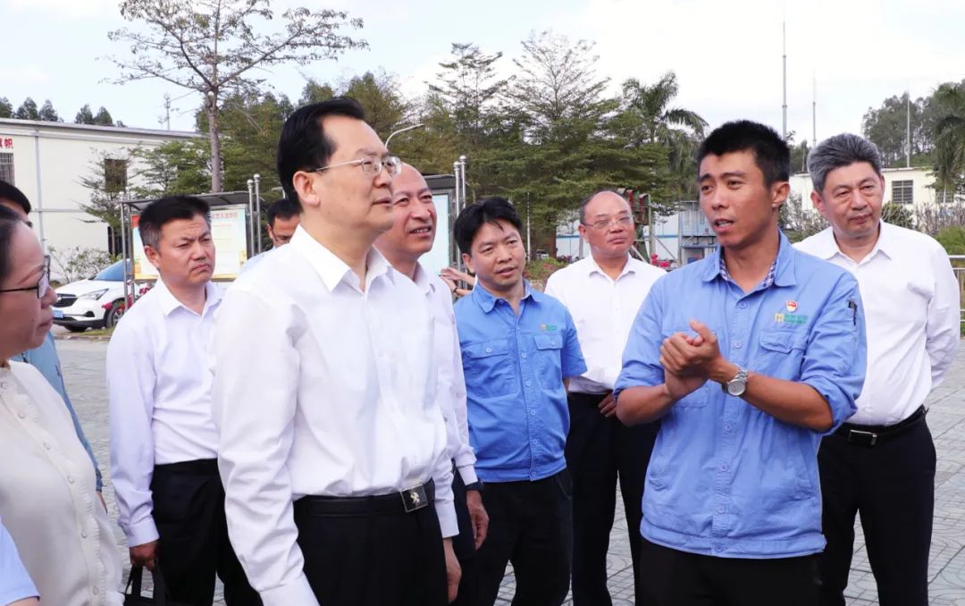 1705915922471430.jpg 自然資源部到海南礦業(yè)開展新一輪找礦突破戰(zhàn)略行動(dòng)專題調(diào)研2.jpg